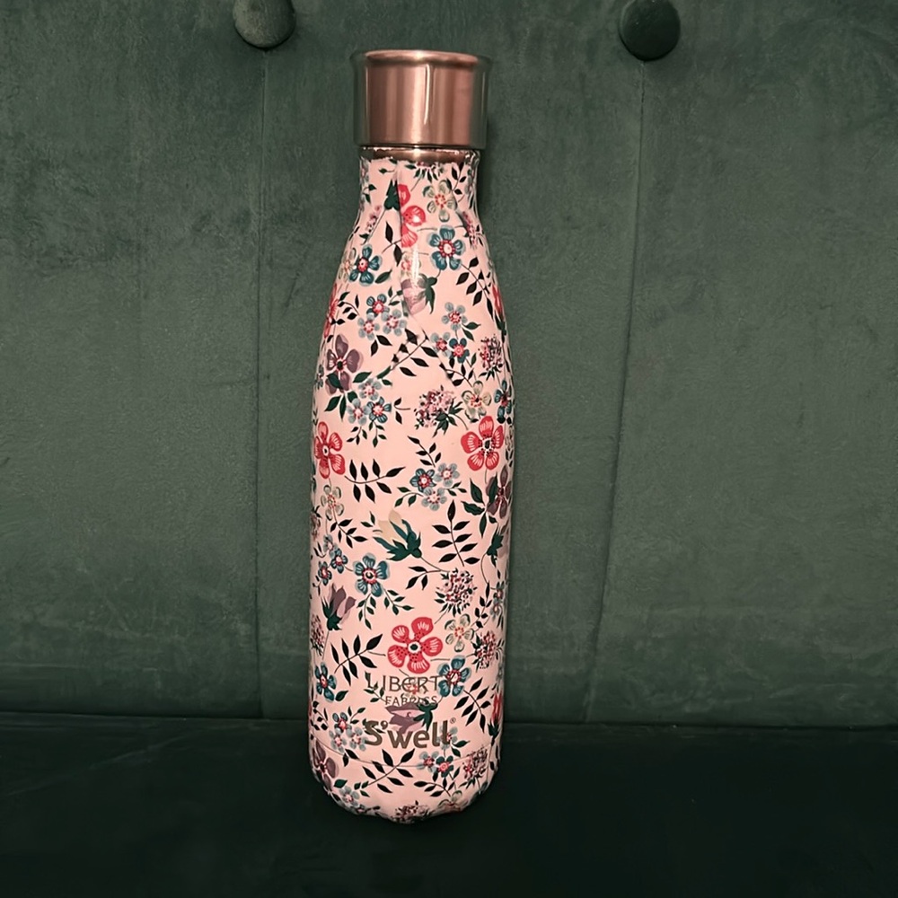 Swell 17 oz. Water bottle